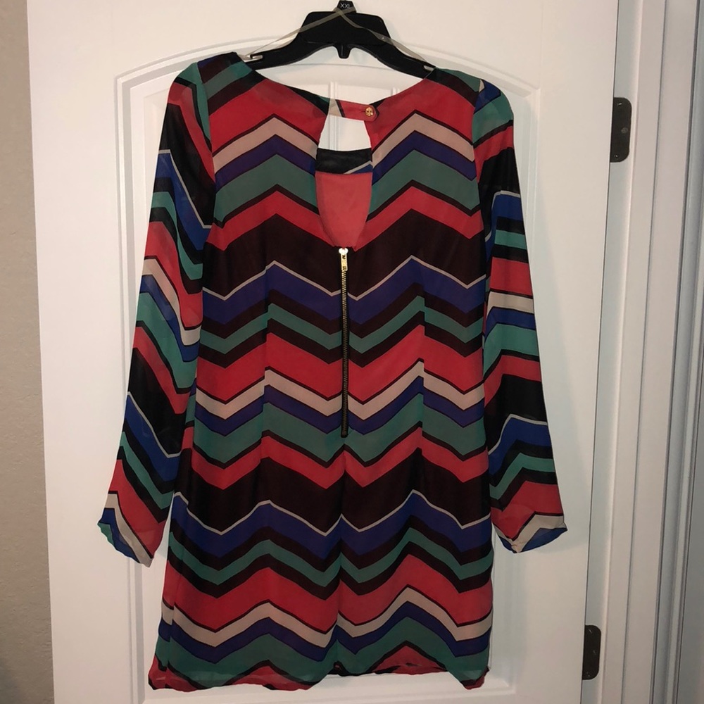 Dress - Picture 2 of 2